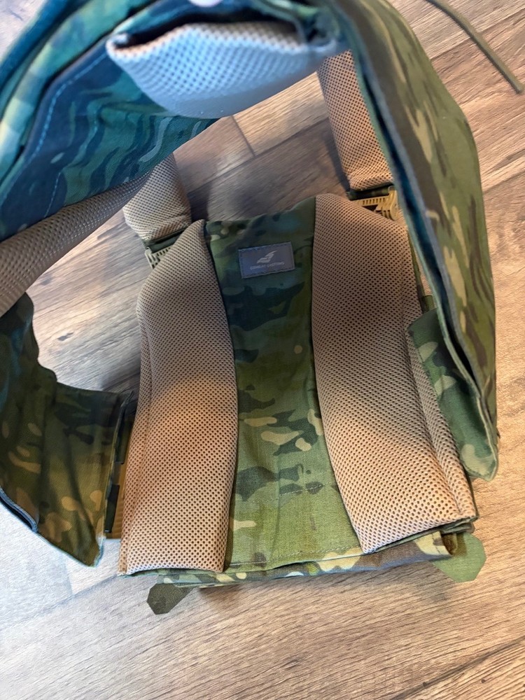 Combat Systems Multicam Tropic Plate Carrier Medium Sapi Laser Cut Palls MOLLE