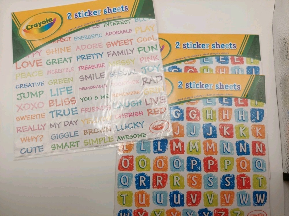 Scrapbooking Lot NEW – 256‑Page Techniques Book - 13 Sticker Sets - Circle Tools