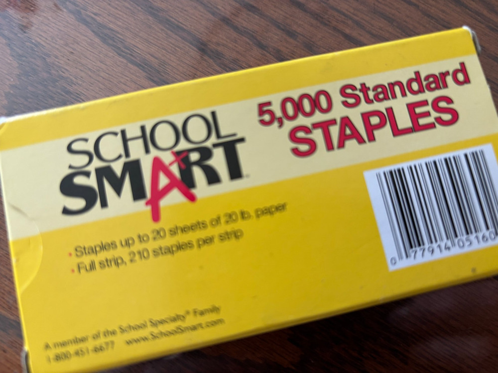 Staples, 5,000 standard, Scool smart, new, never used