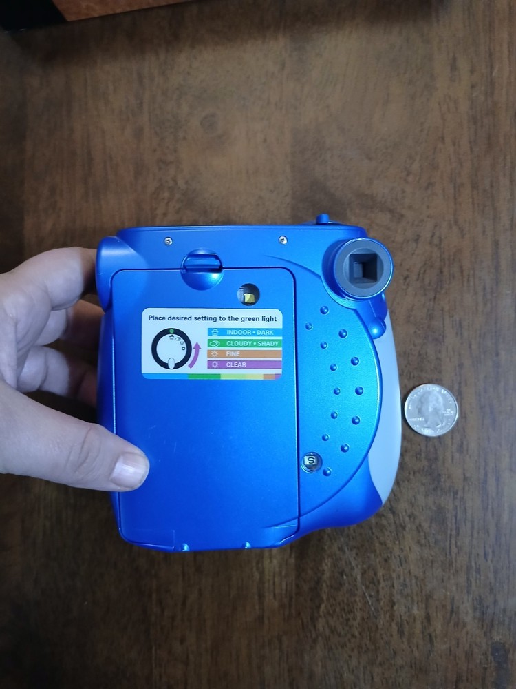 polaroid 300 instant camera