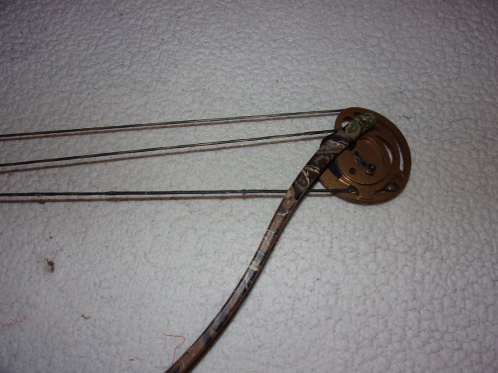 Fred Bear Code Left Hand Compound Bow