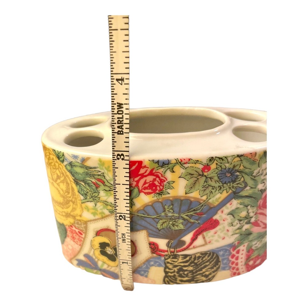 Toothbrush Holder Gloria Vanderbilt Collage MANN