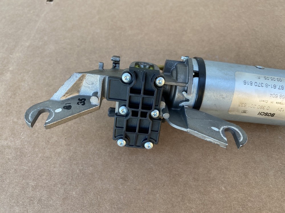 94-99 BMW E36 3 Series Convertible Soft Top Locking Motor Assembly 8370816