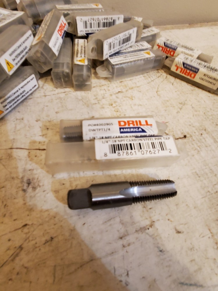 DWTPT 1/4 1/4-18 NPT Carbon Pipe Tap