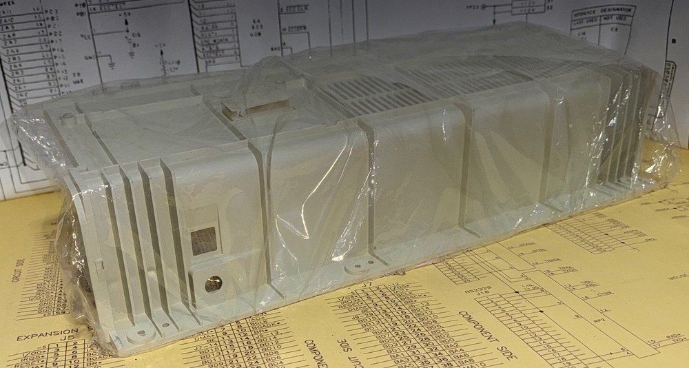 Apple Lisa Mounting Pedestal - Excellent Condition