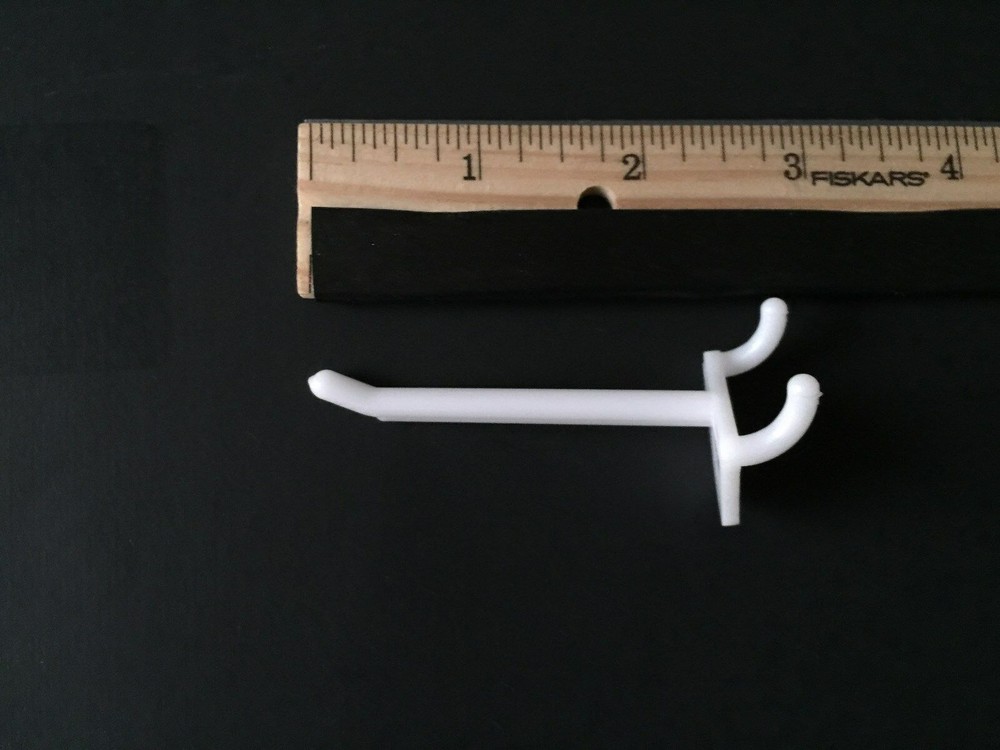 (250 PACK) 2 Inch Locking White Plastic Pegboard Peg Hooks (250 Locks, 12 Keys)