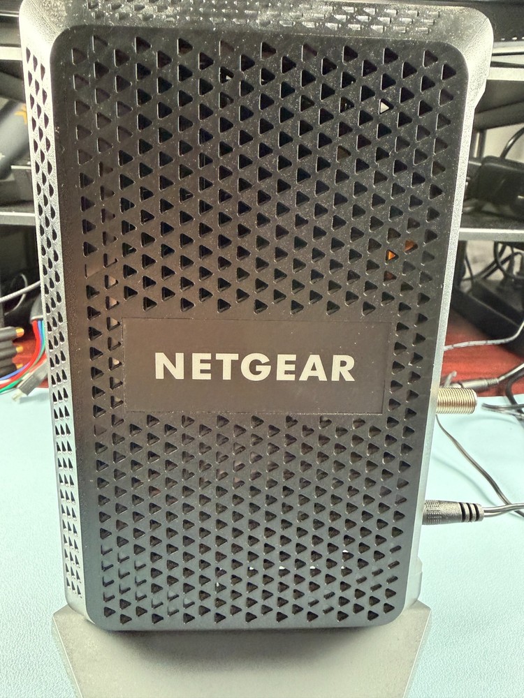 NETGEAR Nighthawk CM1000 DOCSIS 3.1 Cable Modem - Powers on - Untested - VIDEO