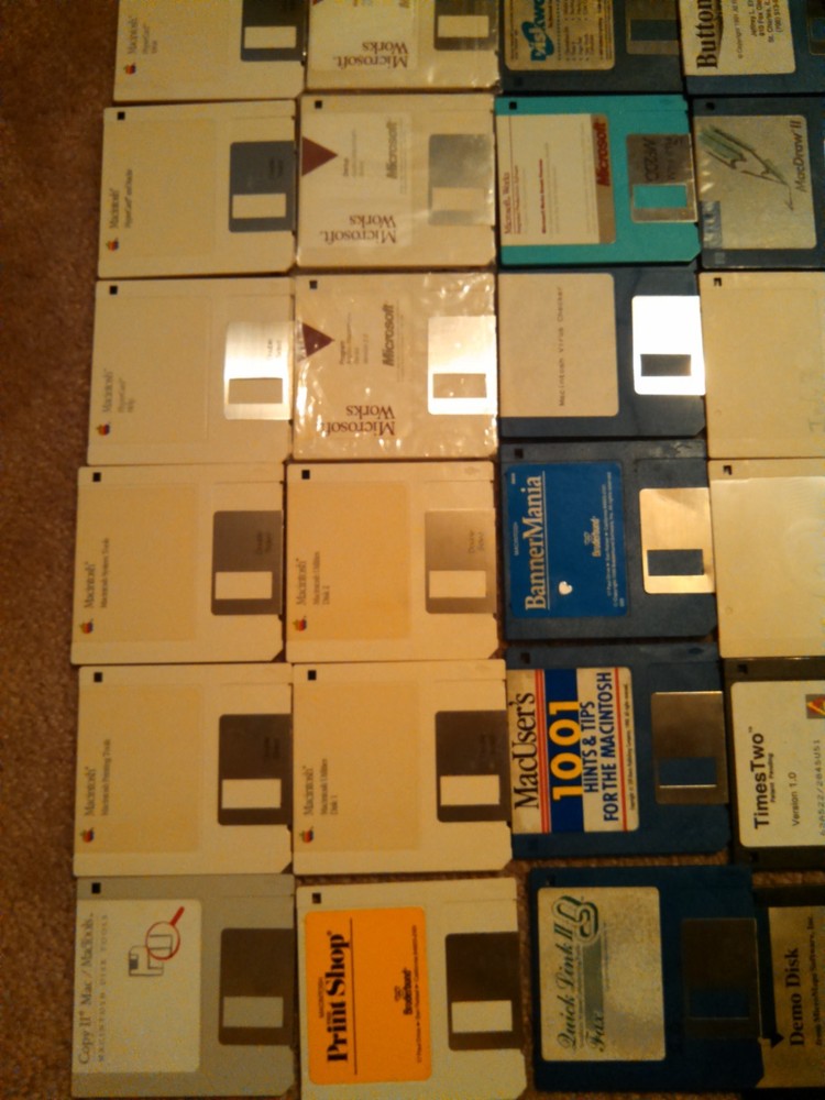 Apple Macintosh Software Lot