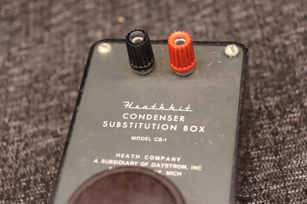 Vintage Heathkit Model CS-1 Condenser Substitution Box
