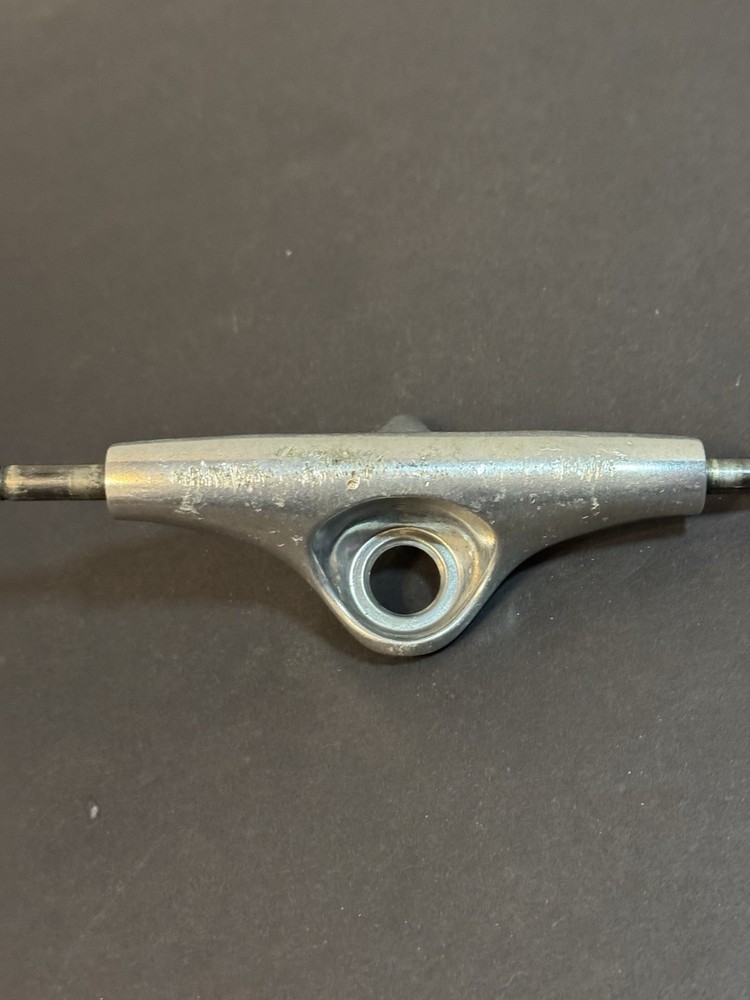 Used Skateboard Trucks