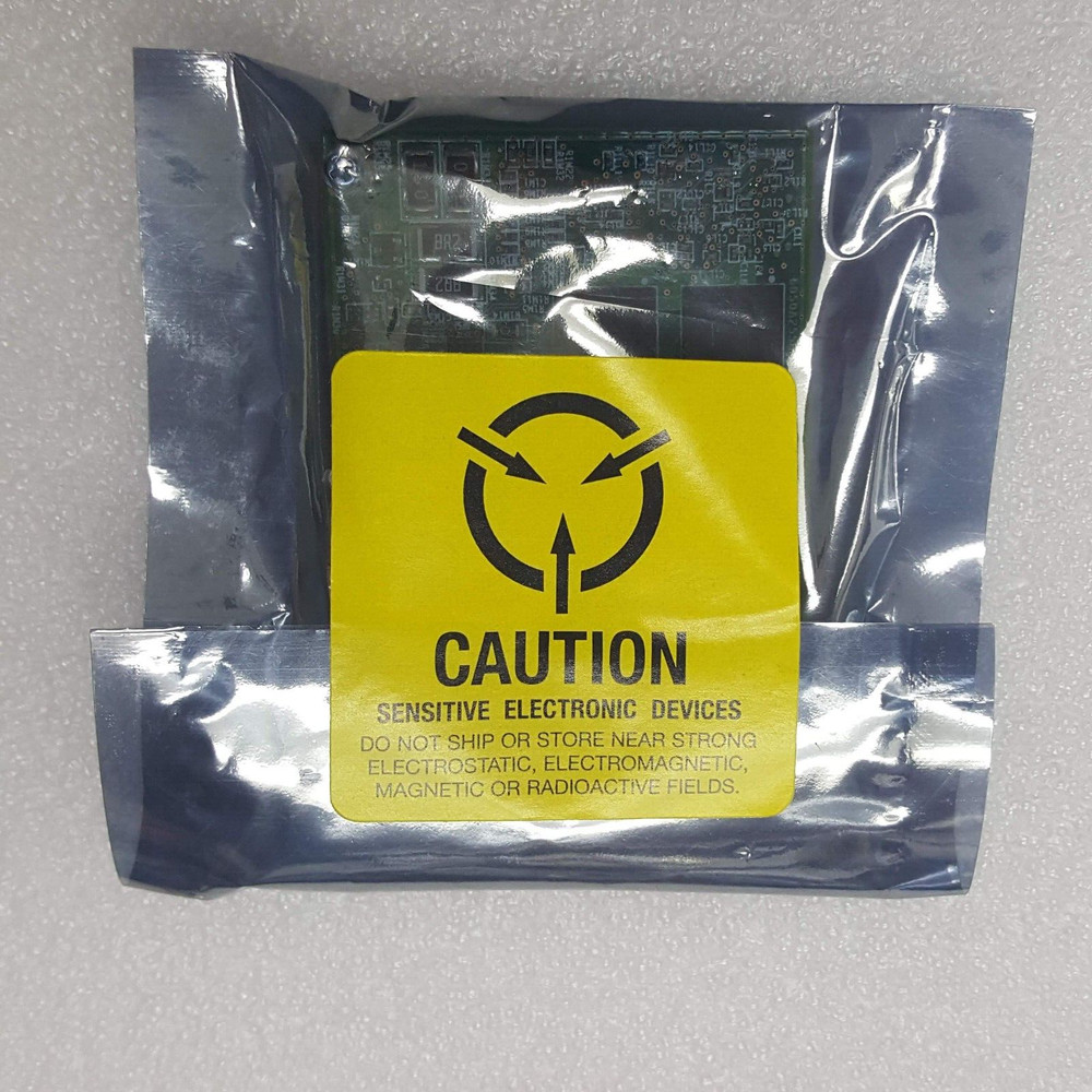 LSI00297 CVM01 Remote CacheVault with CacheVault Flash Module for 9271/9266