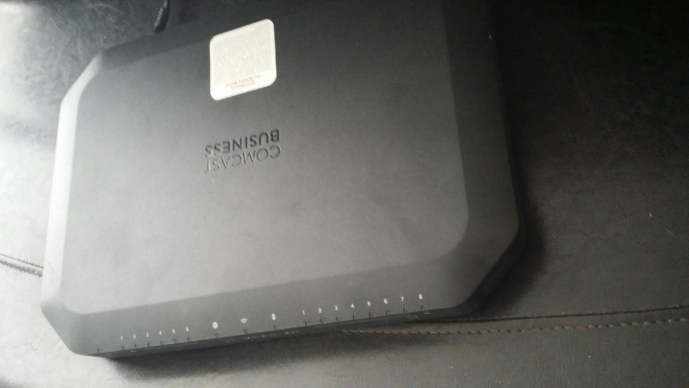 Comcast Business CBR2-T Router