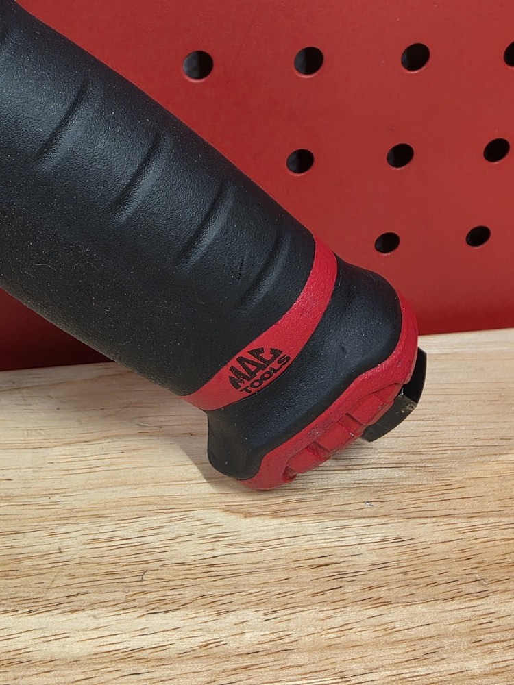 Mac Tools MPH1911 Red Long Barrel Air Hammer Quick Change Chuck