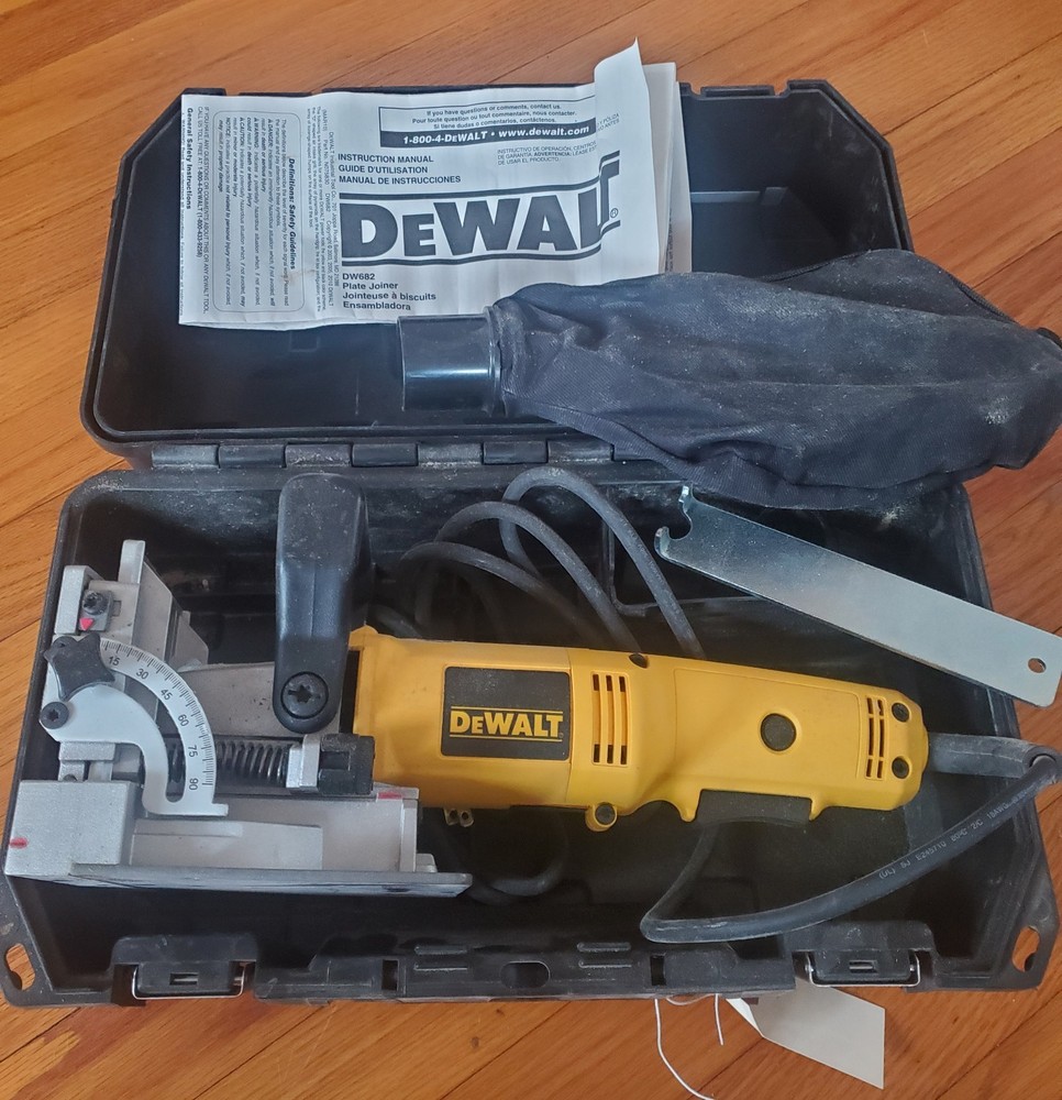 DEWALT DW682 120V Plate Joiner Kit
