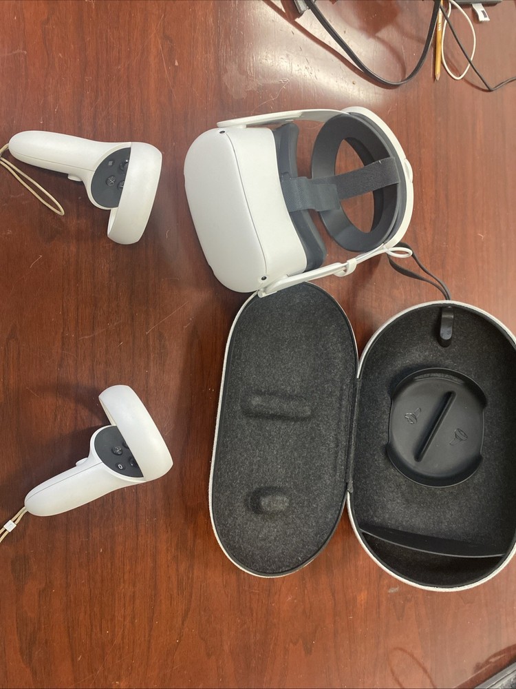 Oculus Quest 2 Bundle