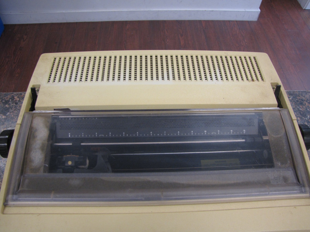 Vintage Diablo Systems 620 Printer - Powers on red light