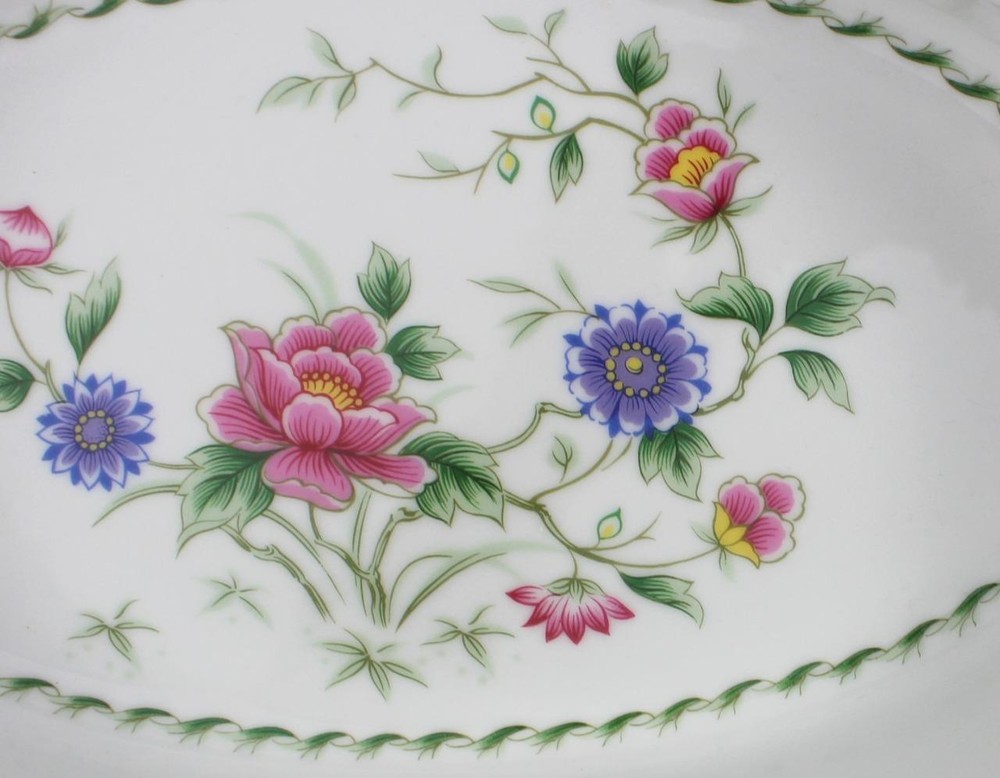 Sadek Spring Night 12 Inch Oval Baker