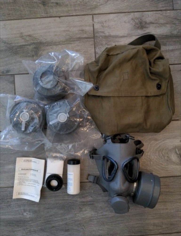 Finnish Gas Mask And Filters