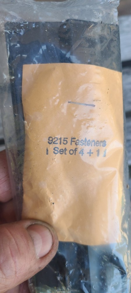 BUCKINGHAM MFG, Gaff Replacement Set