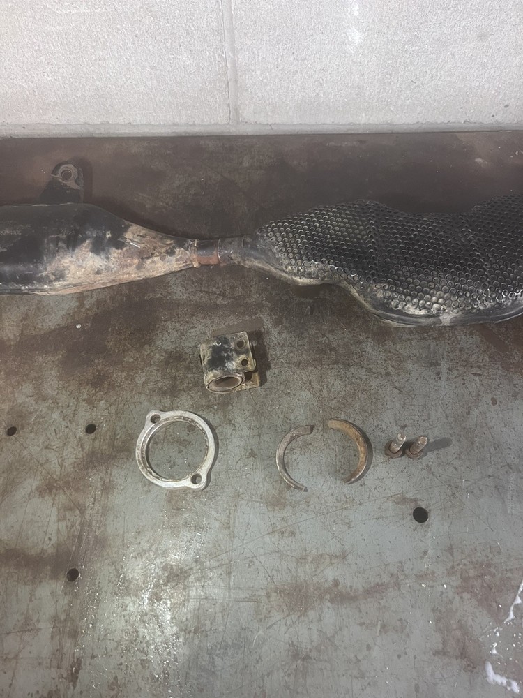 1976 Kawasaki KT250 Exhaust Pipe