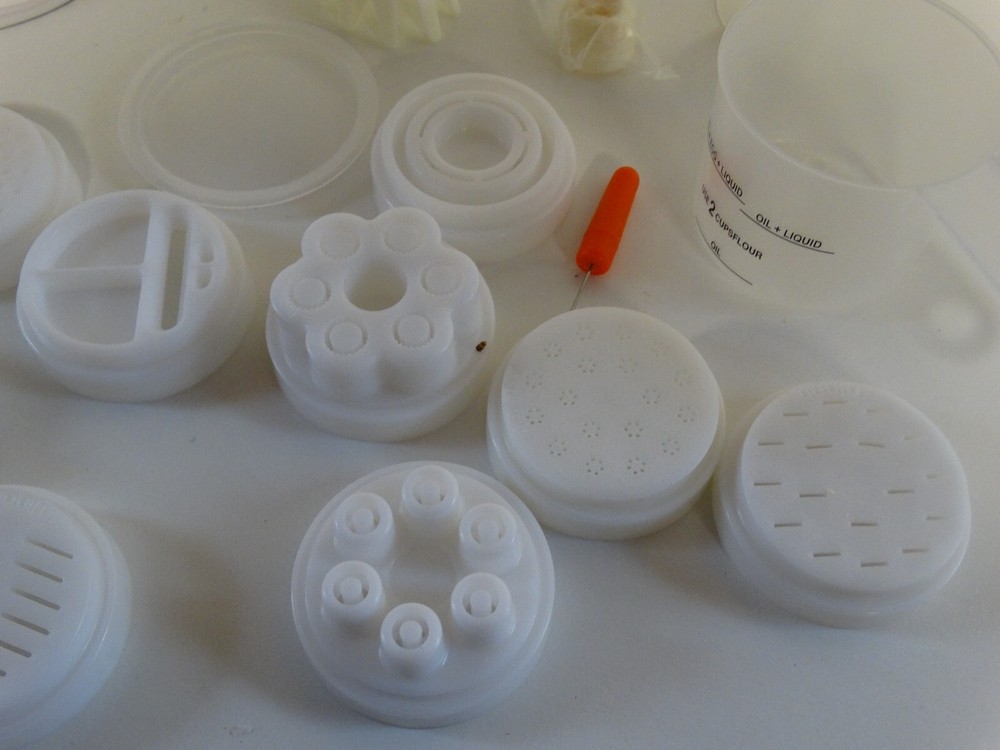 Popeil Automatic Pasta Maker #9012 1993