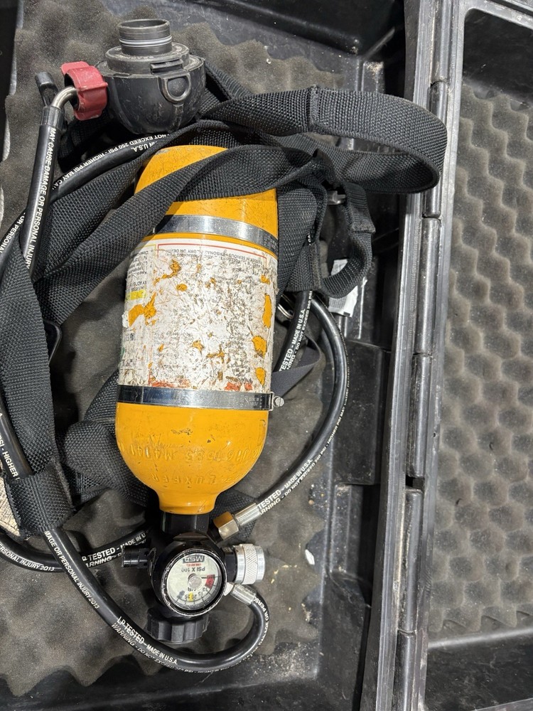 MSA PremAire Cadet Escape 5 Min Pack-USED