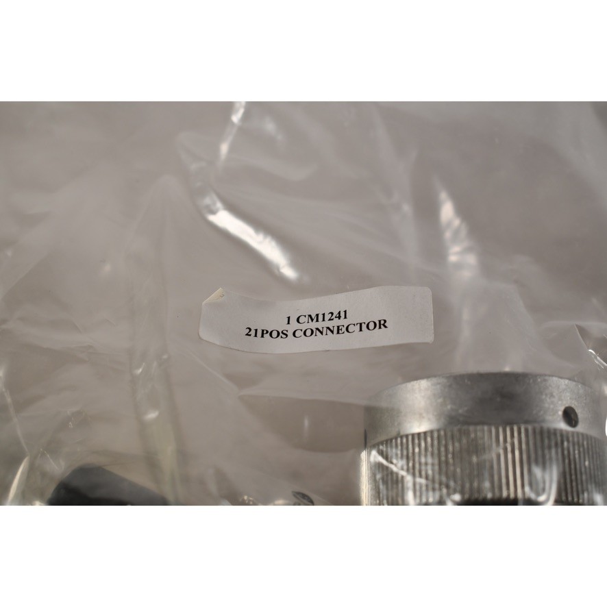 NEW LADD CM1241 21 Position Connector Plug