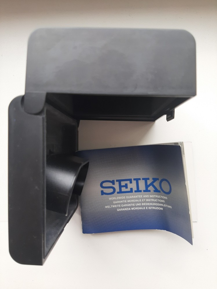 Seiko Watch Box only.