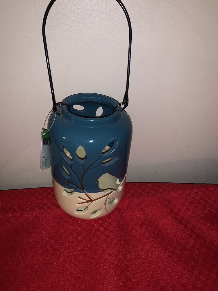 NEW WITH TAGS ~ Living Solutions Ceramic Bird Tea Light Holder Nice!!