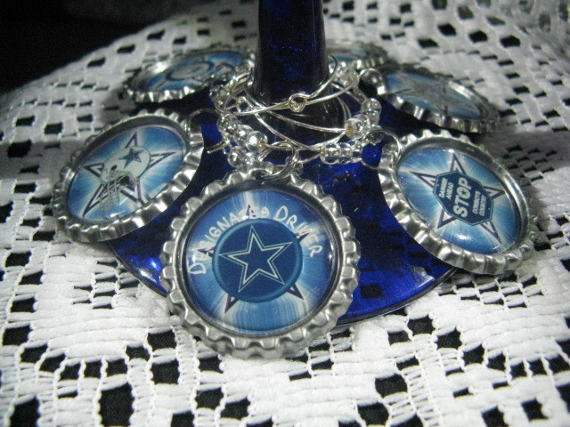 1" Bottle Cap Image Wine Charms ~ Handcrafted ~ **Gift Idea ~ Cowboys