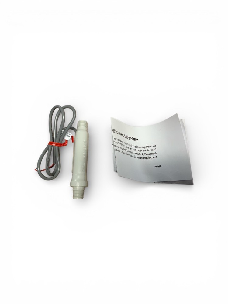 Gems Sensors FS-3 Series Piston Flow Sensor for Liquid, 0.2 L/min Max