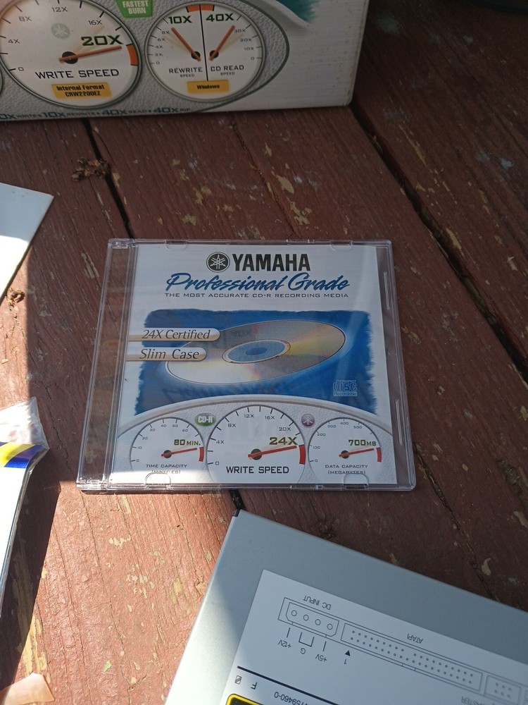 Yamaha Lightspeed Cd-rw Recorder