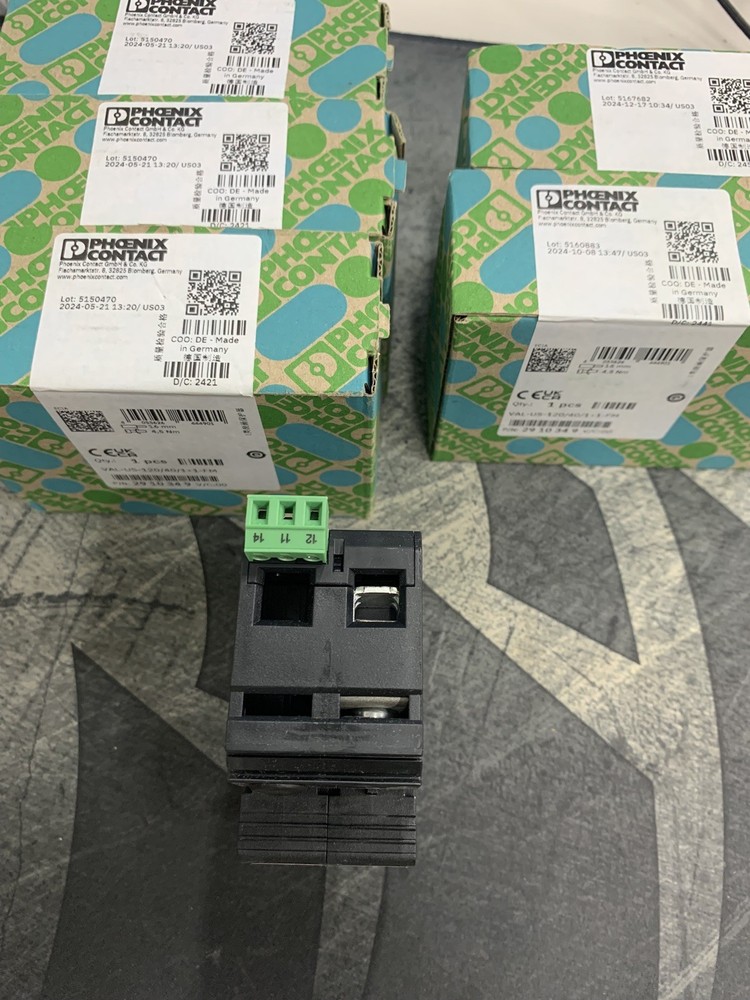 PHOENIX CONTACT VAL-US-120/40/1+1-FM