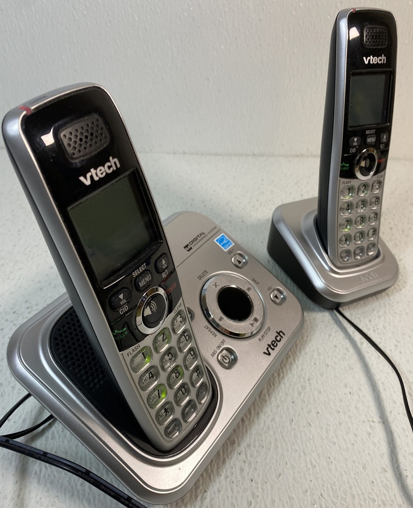 Vtech Silver Two Handset Answering Cordless Phone System CS6329-2 W/Manual