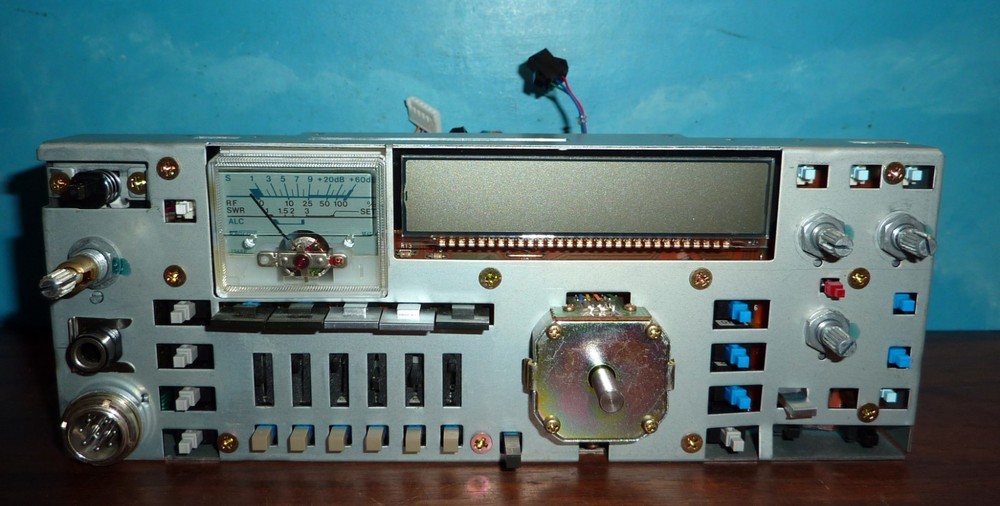 Icom IC-735 HF Ham Radio Transceiver Front Panel w/LCD ~ Meter & Controls OEM