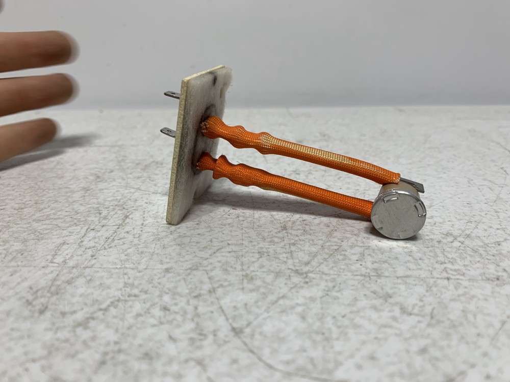 Carrier HH12ZZ185 Limit Switch