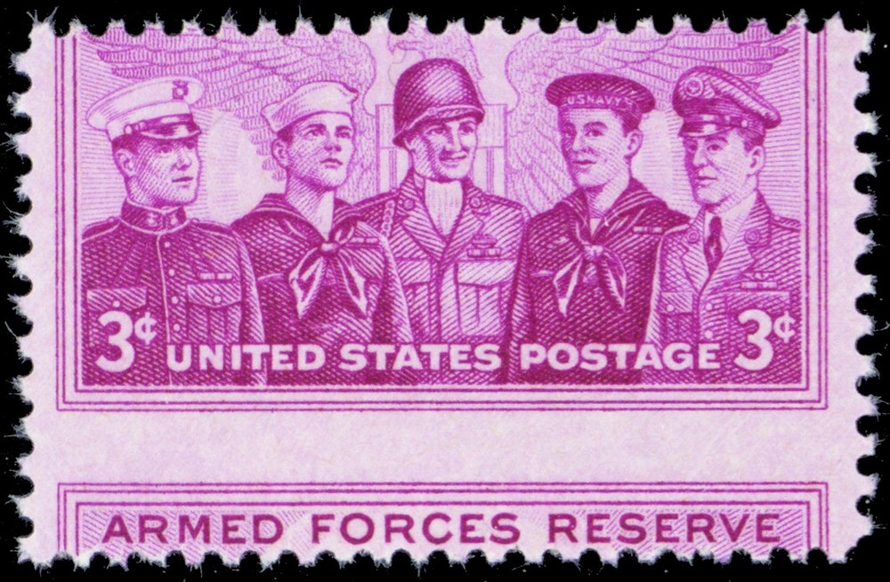 1067, 3¢ Scarce Misperfed Error Armed Forces Mint NH - Stuart Katz