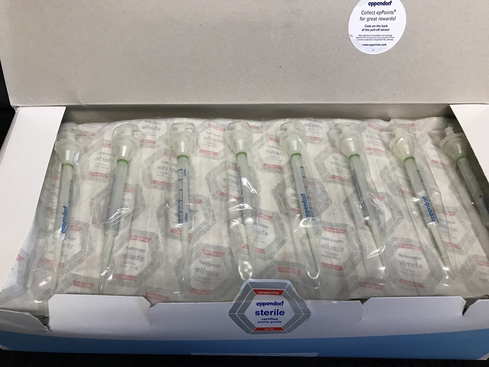 (100) EPPENDORF Combitips Advanced 2.5mL Graduated Plastic Pipet Tips 0030089553