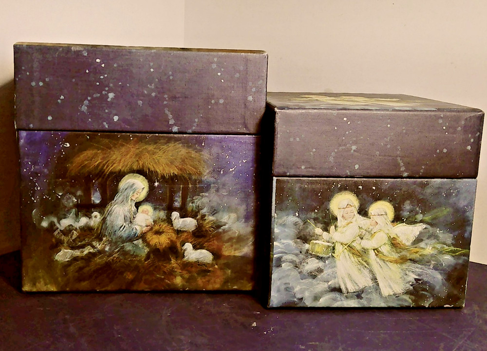Bobs Boxes Nesting Boxes "A Child Is Born" Set of Two