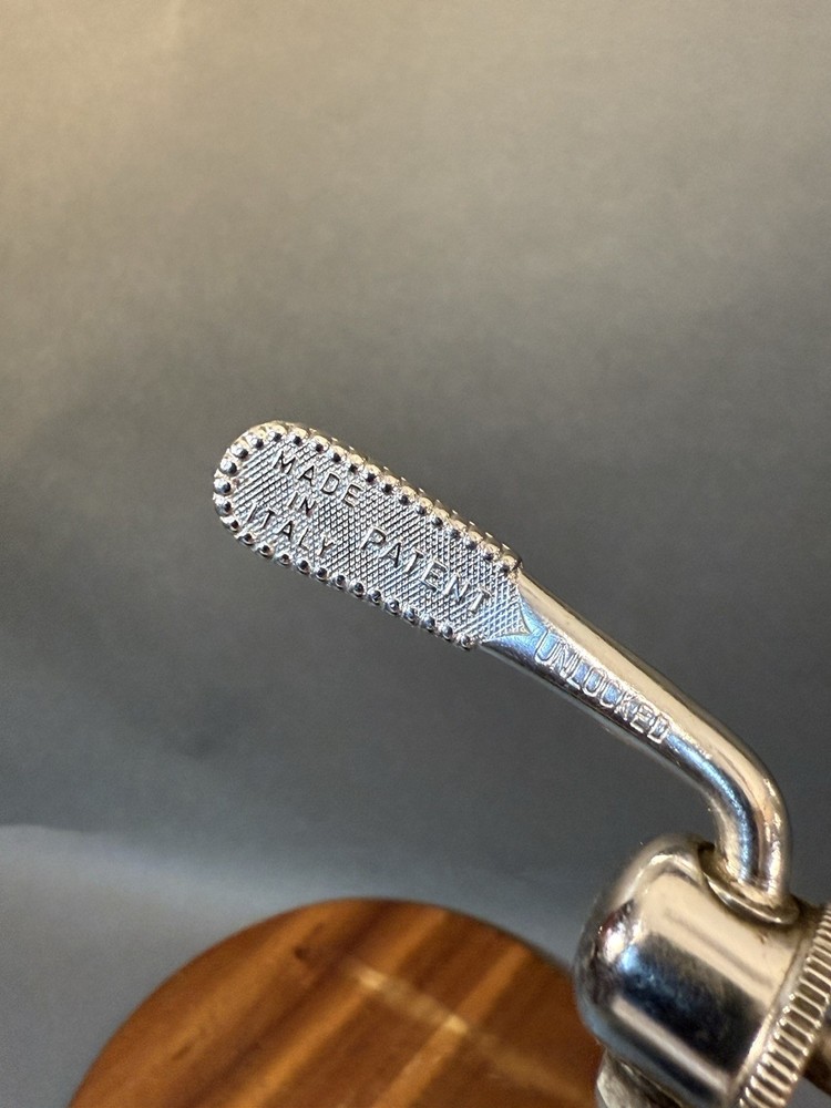 Vintage Campagnolo Rear Skewer Curved Brev Camp Script 126 Quick Release