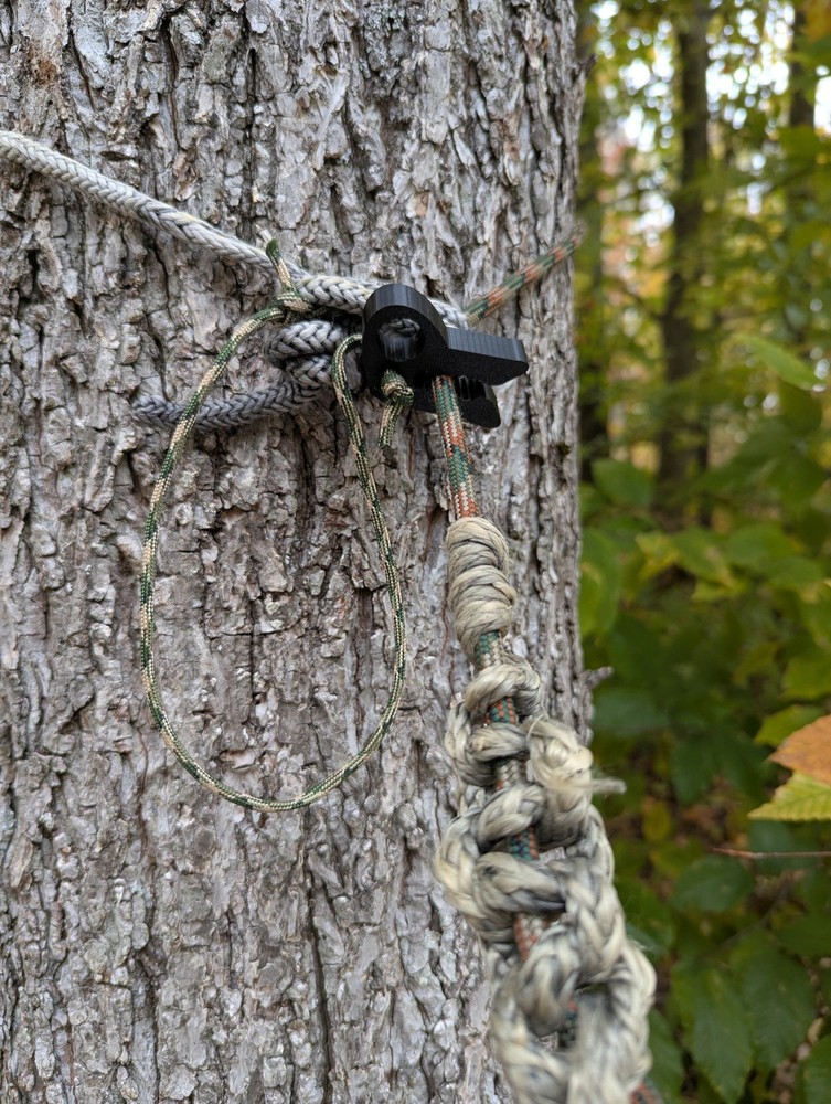 T-REX Tether Clip - Mobile / Saddle Hunting / One Sticking