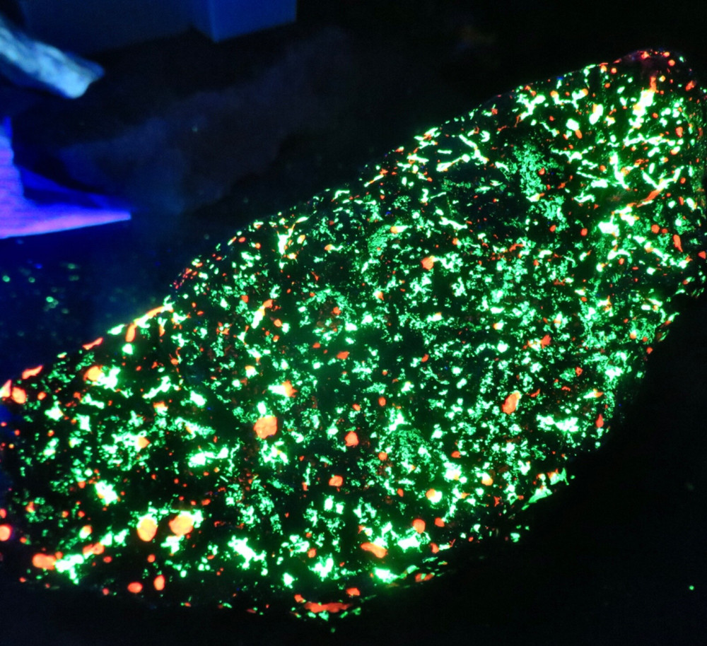 POLKA - DOT ORE : Franklin, New Jersey