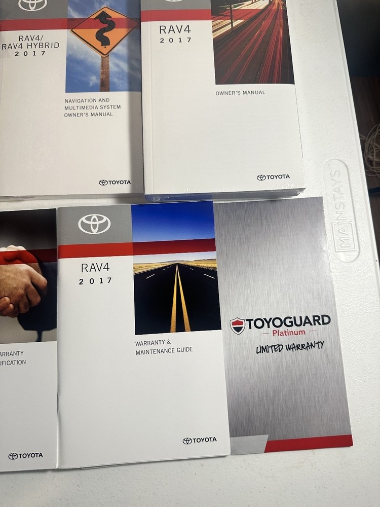 2017 Toyota RAV4 Owner's Manuals Set