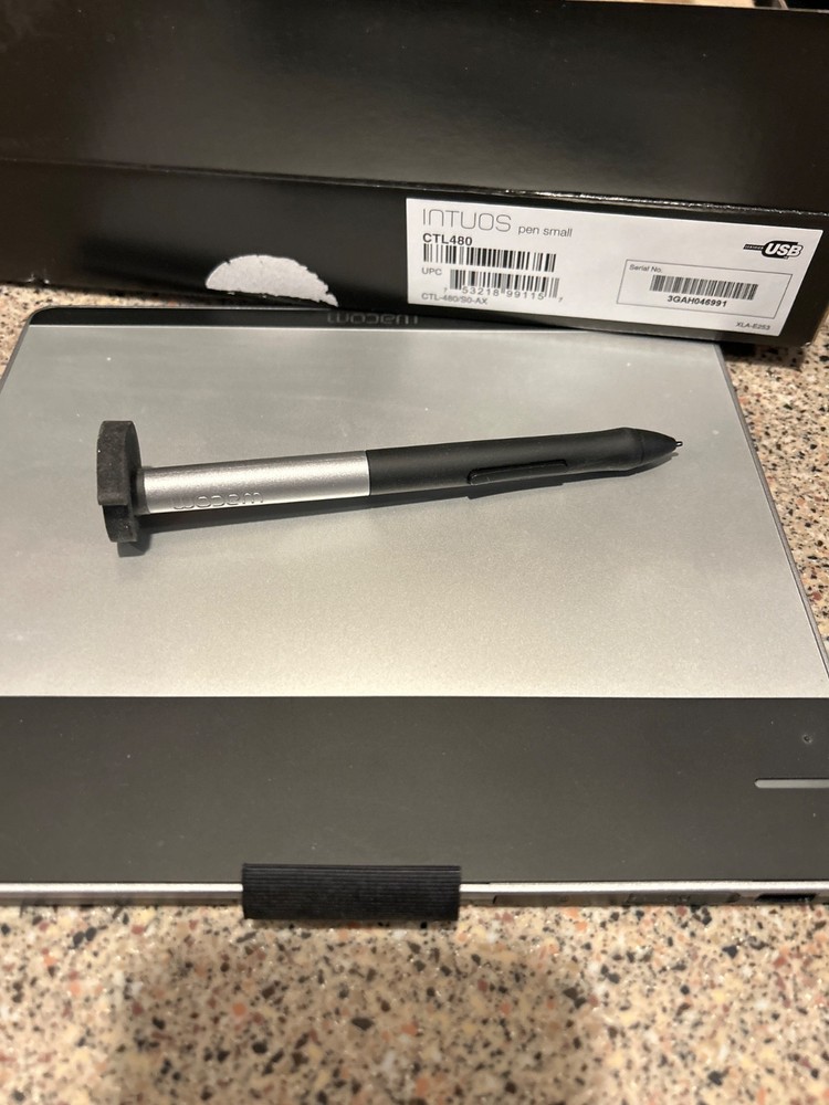 WACOM INTUOS PEN SMALL Creative Pen Tablet CTL-480