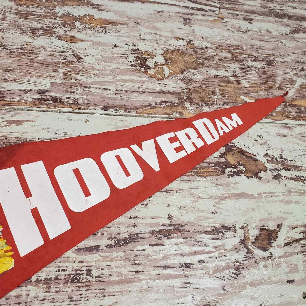 Vintage | Hoover Dam Retro Pennant