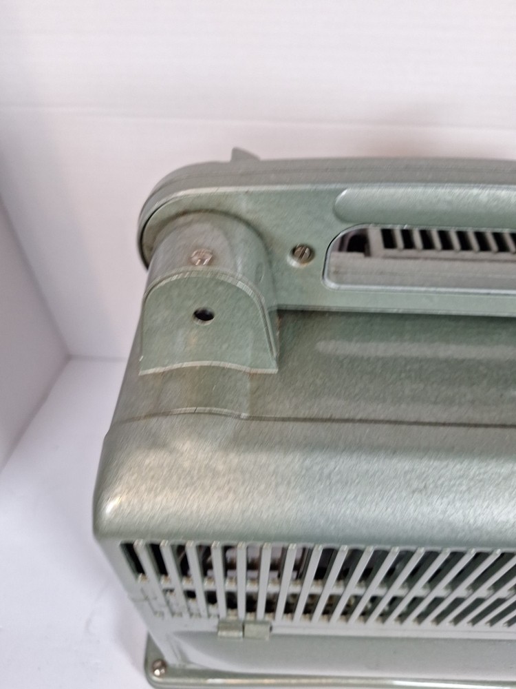 Stunning Vintage SIEMENS 2000 16mm (Untested) Read Discription