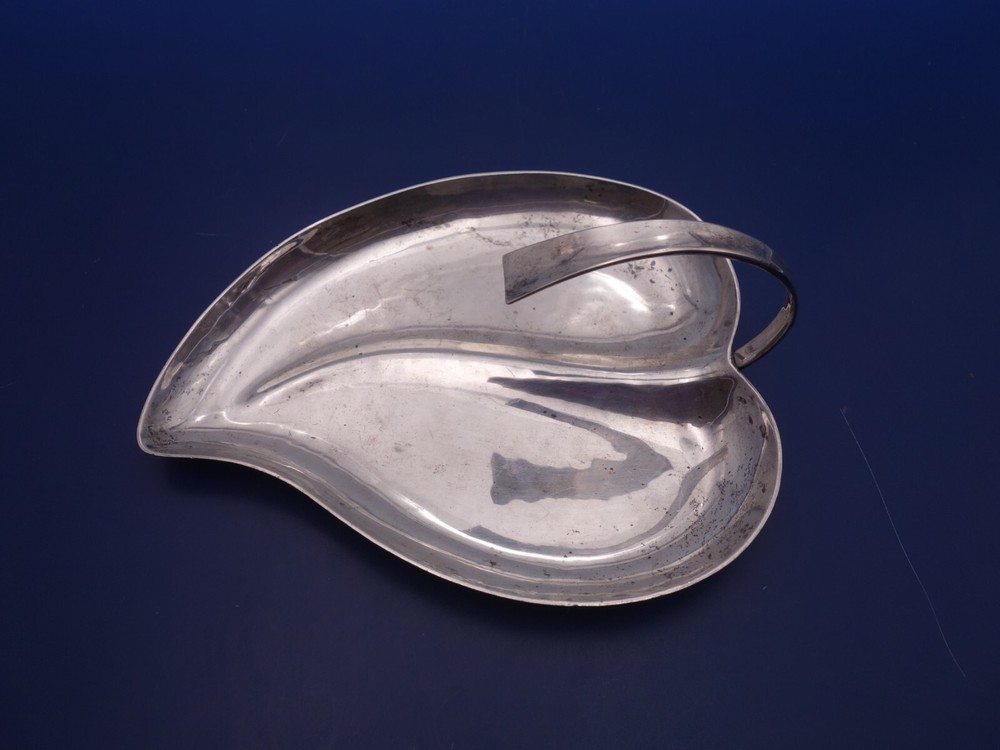 Allan Adler handmade sterling silver leaf shaped dish