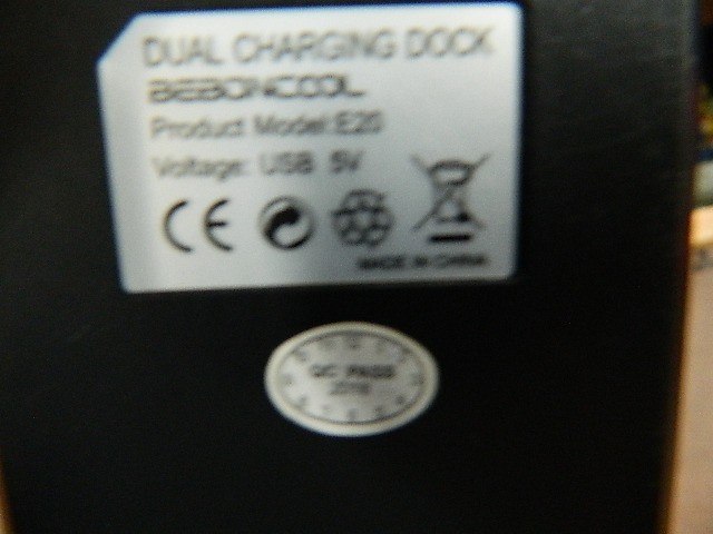 Dual Charging Dock For PlayStation 4 Dualshock Controllers PS4 Tested W/ Light