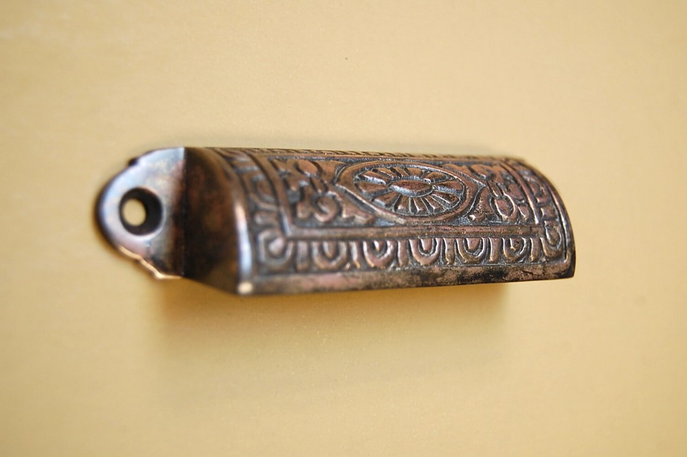 Great Vintage Design Victorian Drawer Pull-Bin Pull, Antique Brass Finish #404 F