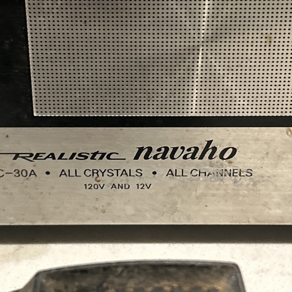 Realistic Navaho Citizens Band Transceiver TRC-30A